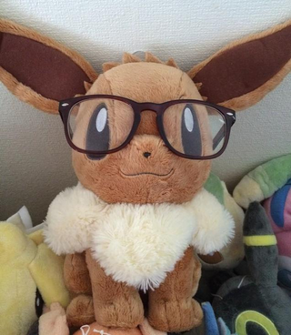 Illustration for article titled Pokémon Wearing Glasses Is a Meme
